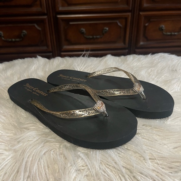 New Juicy Couture Flip Flops with Sparkly Heart Logo Size 7 - Picture 3 of 11